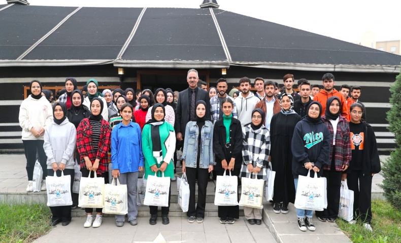 BAŞKAN KUŞ’TAN GENÇLERE SINIRSIZ DESTEK SÖZÜ