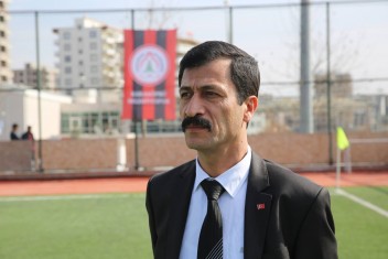 Karaköprü Belediyesporda