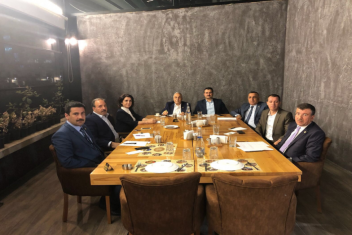 Ak Parti Şanlıurfa Milletvekillerinden İştişare