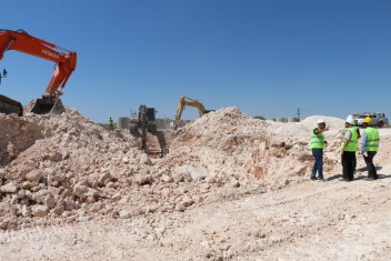 BÜYÜKŞEHİRDEN VİRANŞEHİR ALT YAPISINA BÜYÜK