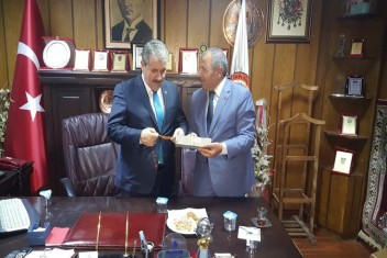 DESTİCİ’DEN BAŞKAN ARSLAN’A