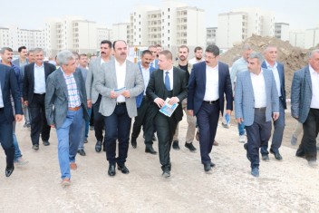 BÜYÜKŞEHİRDEN VİRANŞEHİRE 270 MİLYONLUK