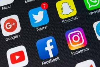 Twitter kronolojik zaman tüneli özelliği geri