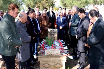 ABDULLAH BALAK MEZARI BAŞINDA