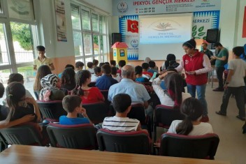 Şanlıurfa İpekyol Gm den Gençlere Bağımlılık