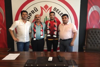 KARAKÖPRÜ BELEDİYESPOR HÜCUM HATTINI GENÇLERLE