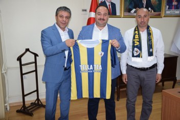 Viranşehirspor Başkanı Şeyhmusoğlu Başkan Ekinci’den Destek