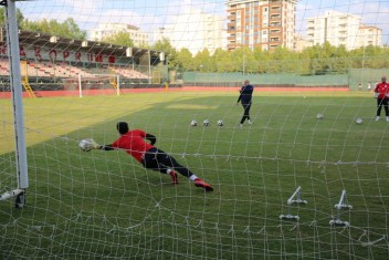 KARAKÖPRÜ BELEDİYESPOR MANİSADA GALİBİYET