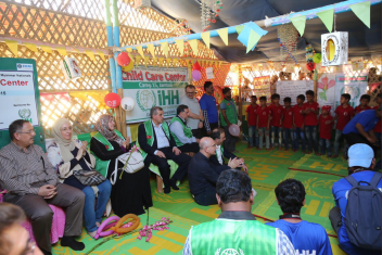 BAŞKAN BEYAZGÜL BANGLADEŞ’TE ŞANLIURFA MAHALLESİNİN AÇILIŞINI