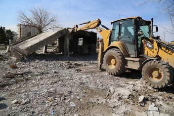 HALİLİYE’DE METRUK YAPILAR