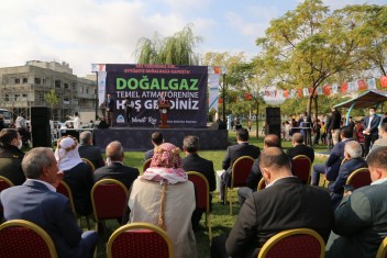EYYÜBİYE’DE DOĞALGAZ İÇİN İLK KAZMA VURULDU, TEMEL