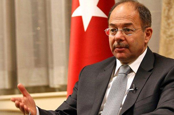  "Sen kabineden alındın dendiği anda..."