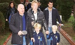 Kuytın oğulları topbaşı yaptı