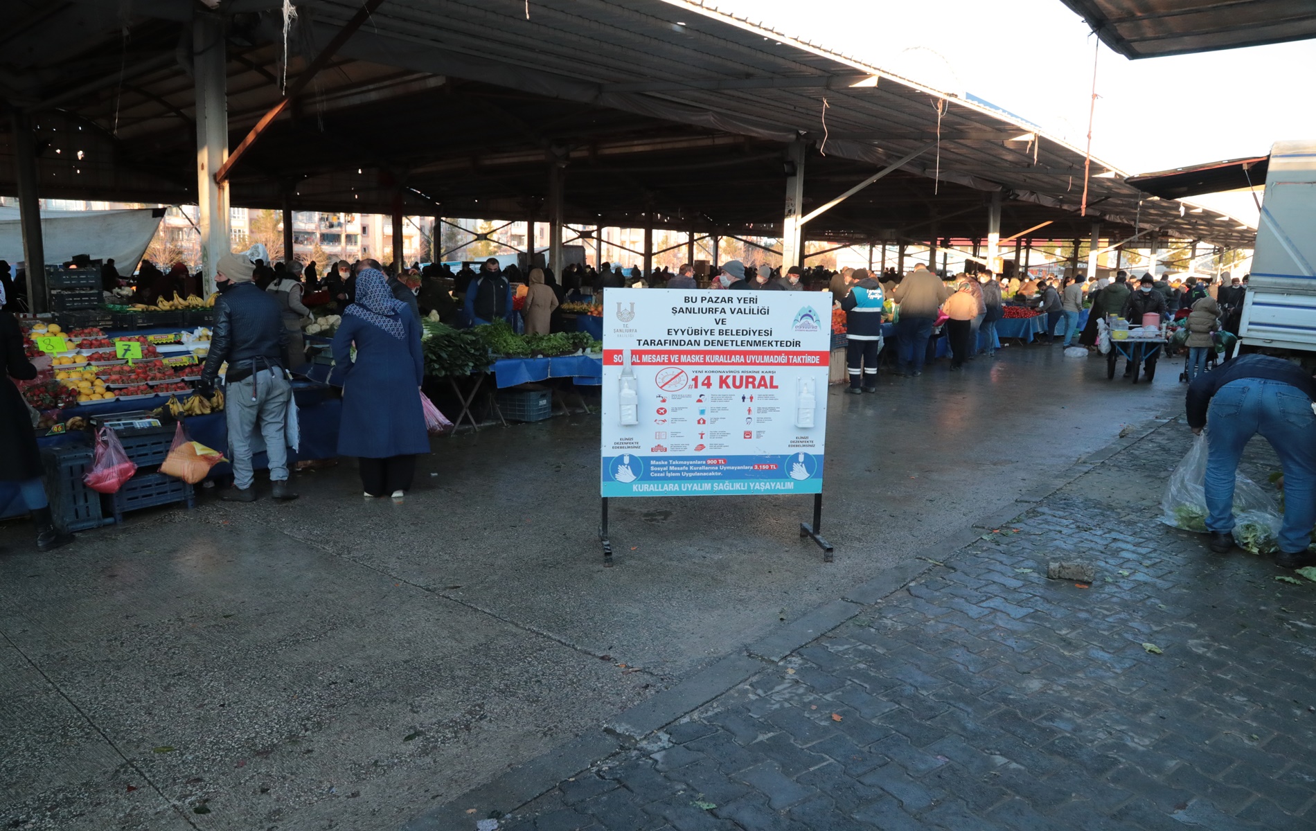 BAŞKAN KUŞ’A, ÇALIŞMALARINDAN DOLAYI TEŞEKKÜR ETTİLER.