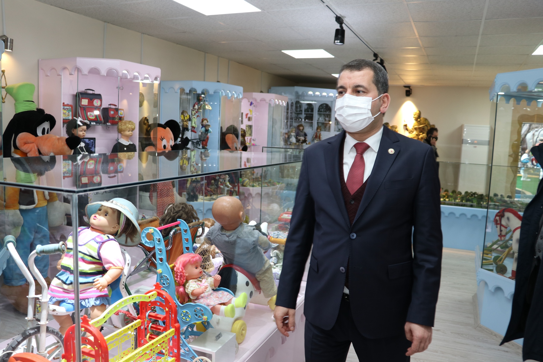 BAYDİLLİ ÇOCUKLARI OYUNCAK MÜZESİNE DAVET ETTİ 