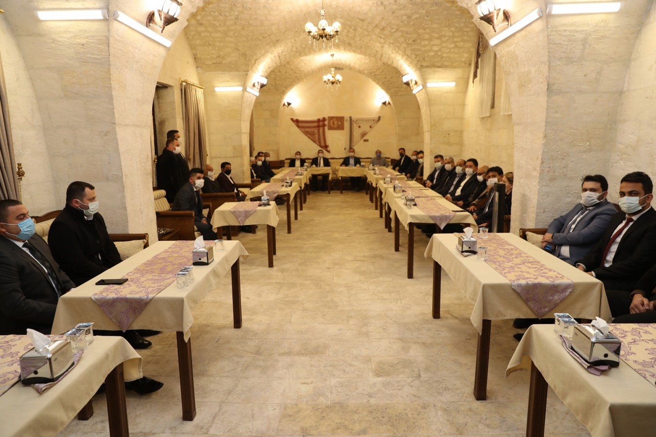 BAŞKAN CANPOLAT, TIP BAYRAMINDA SAĞLIKÇILARLA BULUŞTU