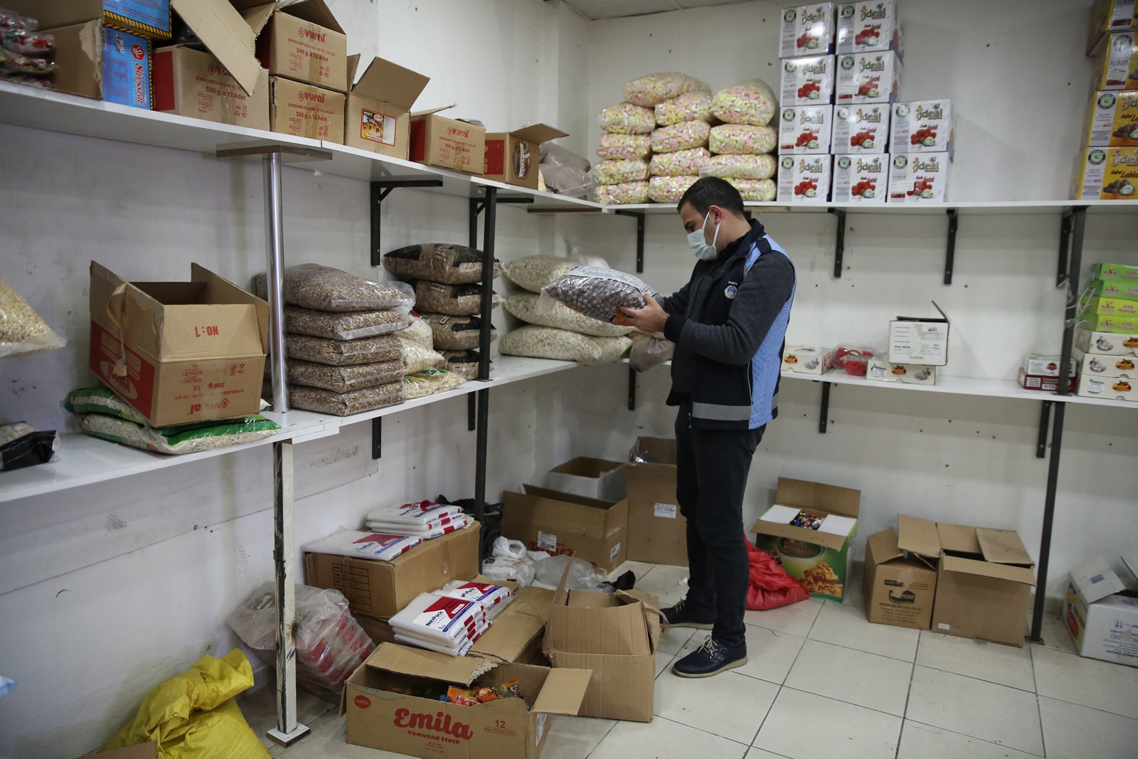 HALİLİYE’DE ZABITA, DENETİMLERİNİ YOĞUNLAŞTIRDI
