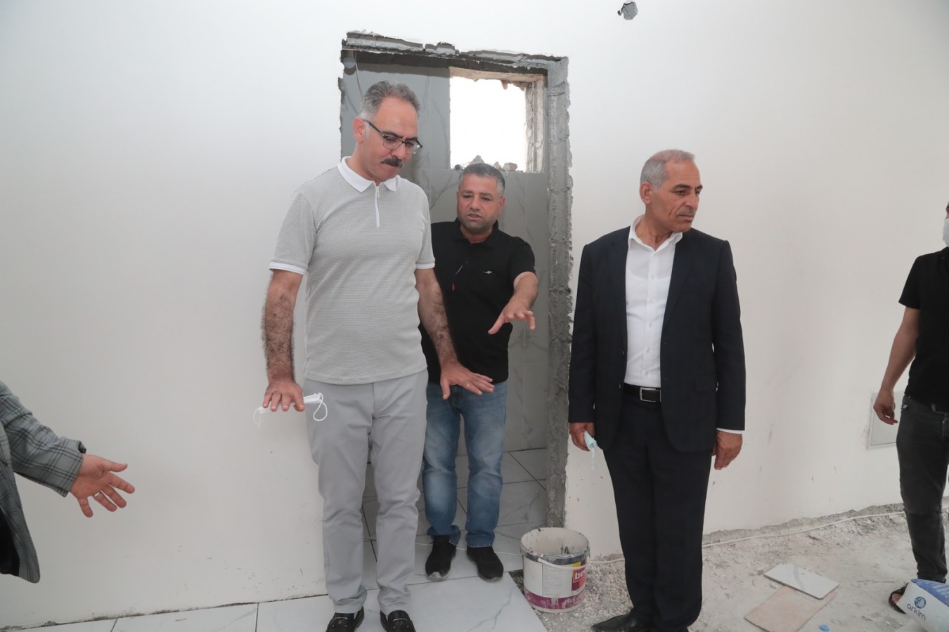 BAŞKAN KUŞ ÇALIŞMALARI YERİNDE İNCELİYOR.