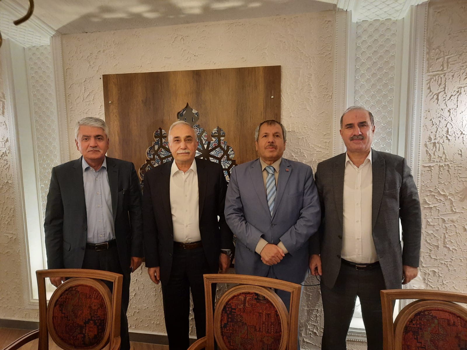 YILLARIN ESKİTEMEDİĞİ DOSTLARIN BULUŞMASI..