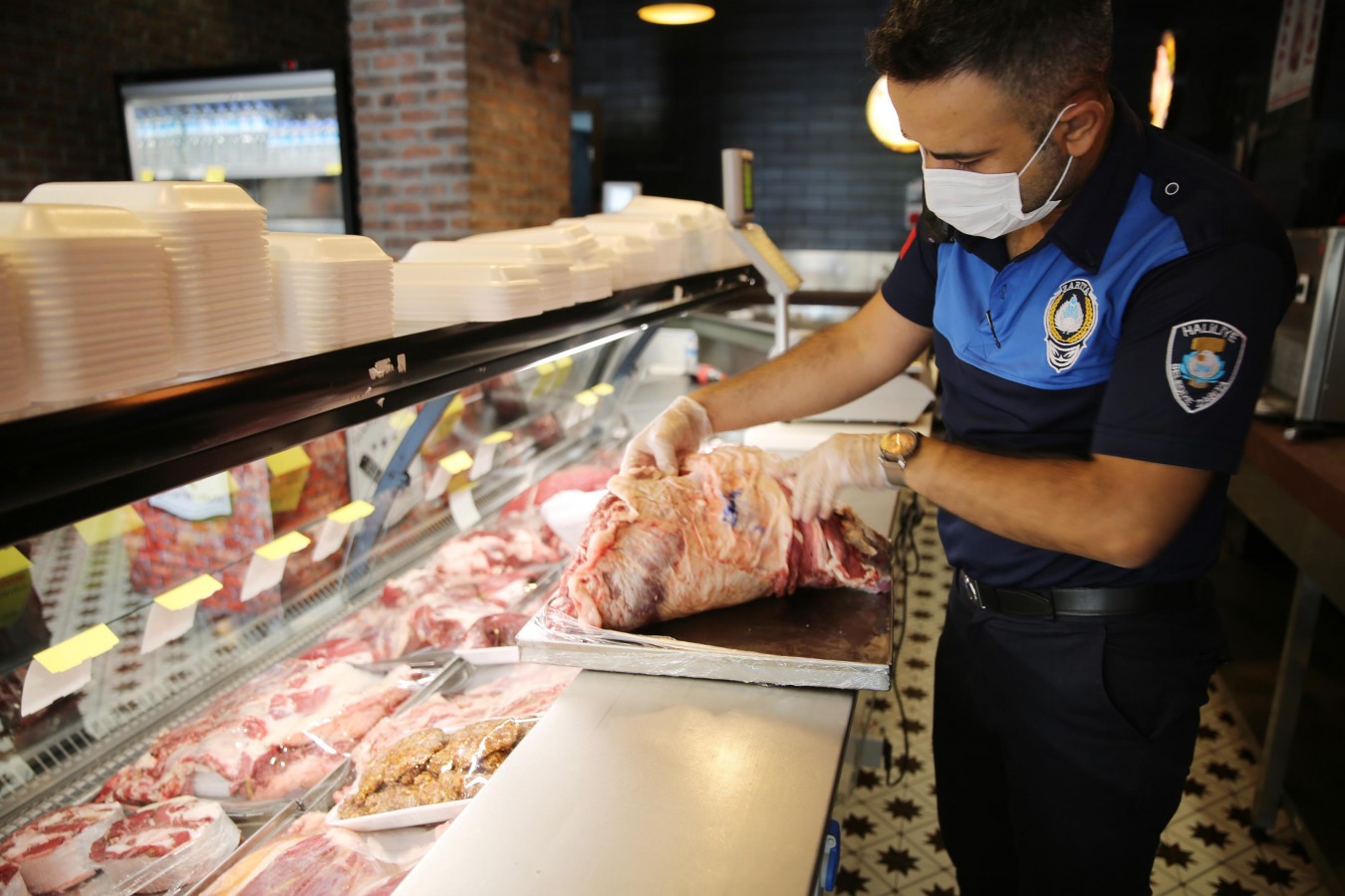 HALİLİYE BELEDİYESİNDEN KASAPLARA DENETİM