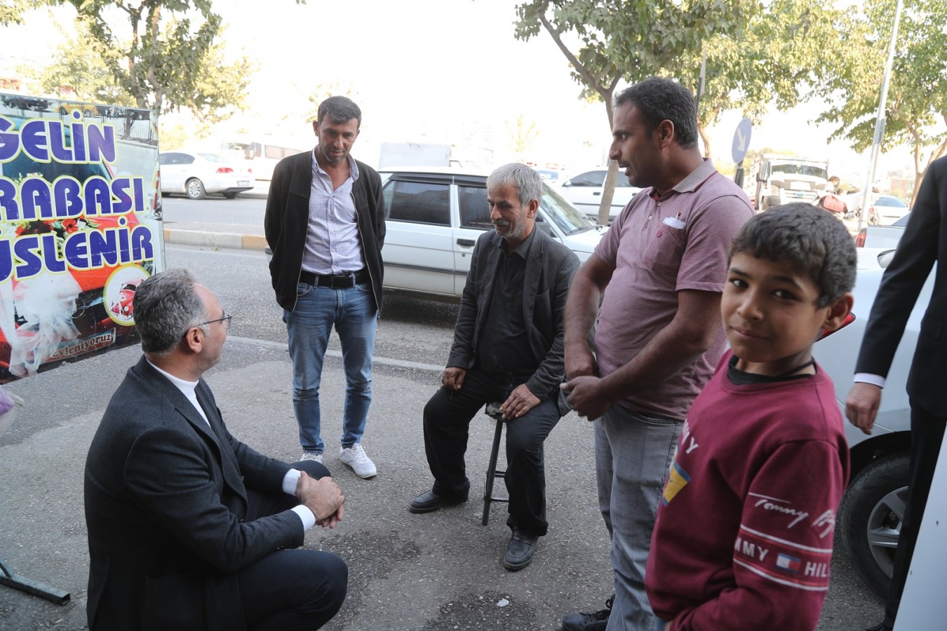 BAŞKAN KUŞ, TALEPLERİ SAHADA DİNLEMEYE DEVAM EDİYOR.