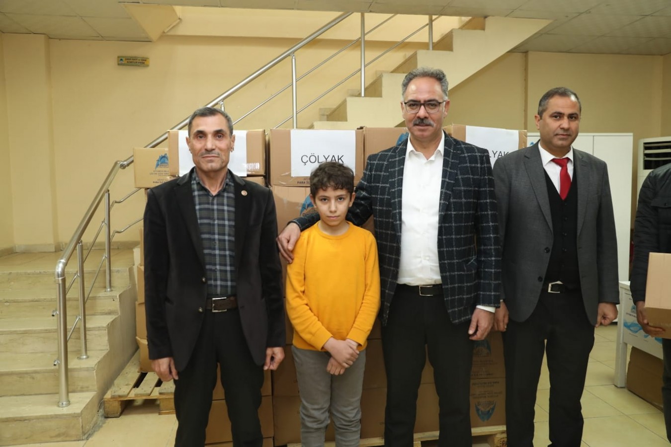 ÇÖLYAK VE FENİLKETONÜRİ HASTALARINA HAYATİ DESTEK