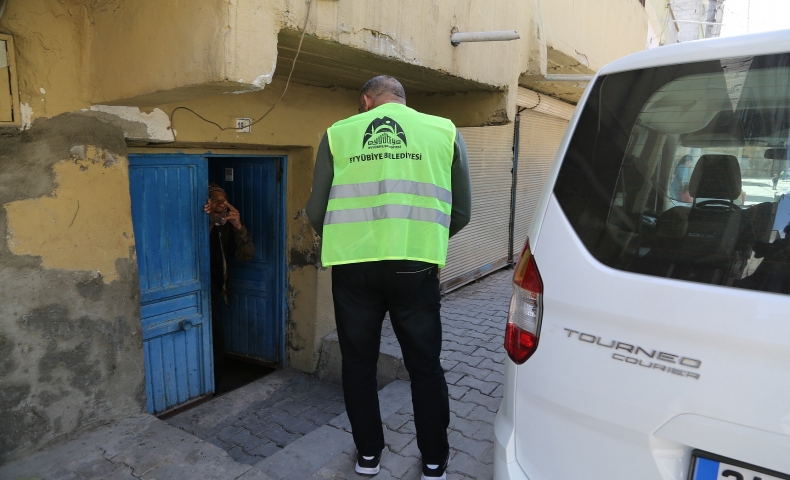 EYYÜBİYE’DE RAMAZAN DAYANIŞMASI DEVAM EDİYOR