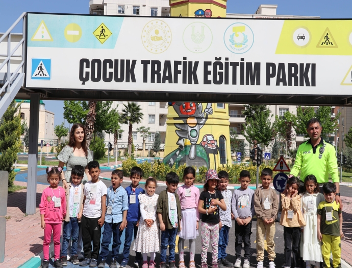 HALİLİYE BELEDİYESİ İLE DAHA BİLİNÇLİ NESİLLER YETİŞİYOR  