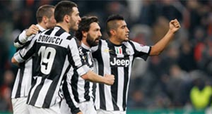 Juve tahtı kaptırmadı! 