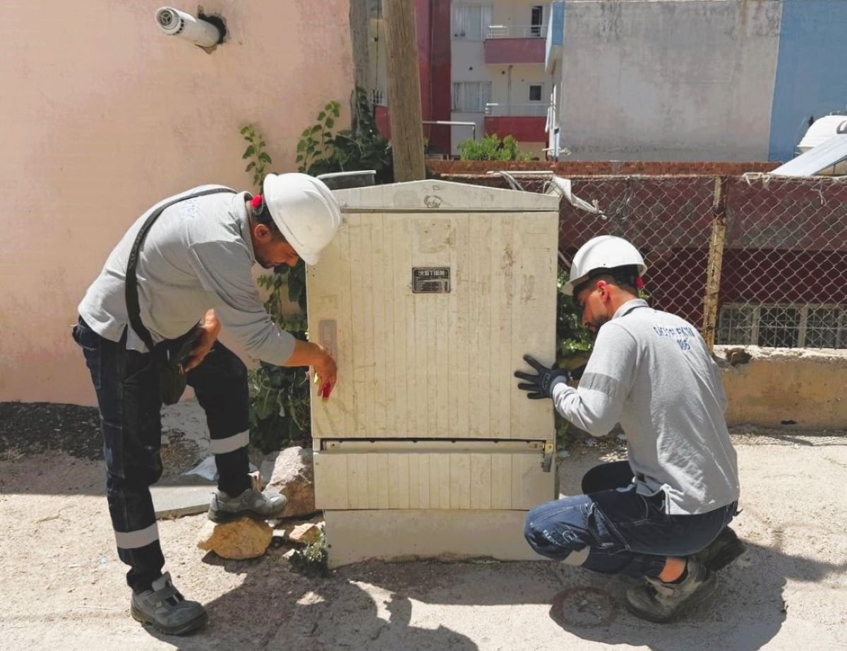 Dicle Elektrik’ten Uyarı: Yetkisiz Müdahale Can ve Mal Güvenliğini Tehdit Ediyor!