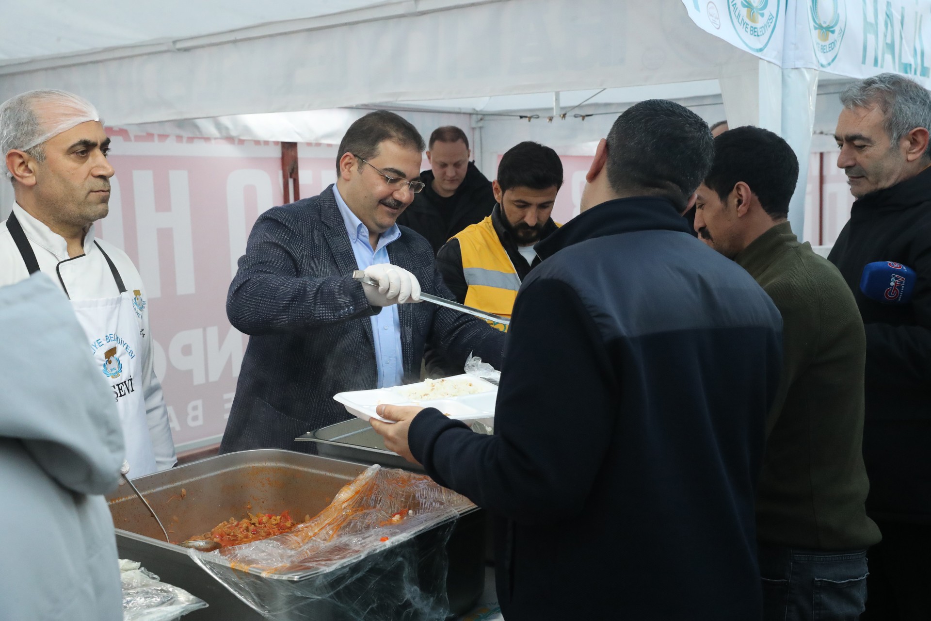 HALİLİYE BELEDİYESİ’NDEN MANEVİYAT DOLU RAMAZAN AKŞAMI